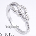 Elegante anillo de 925 mujeres de Zirconia de plata esterlina (S-10135)